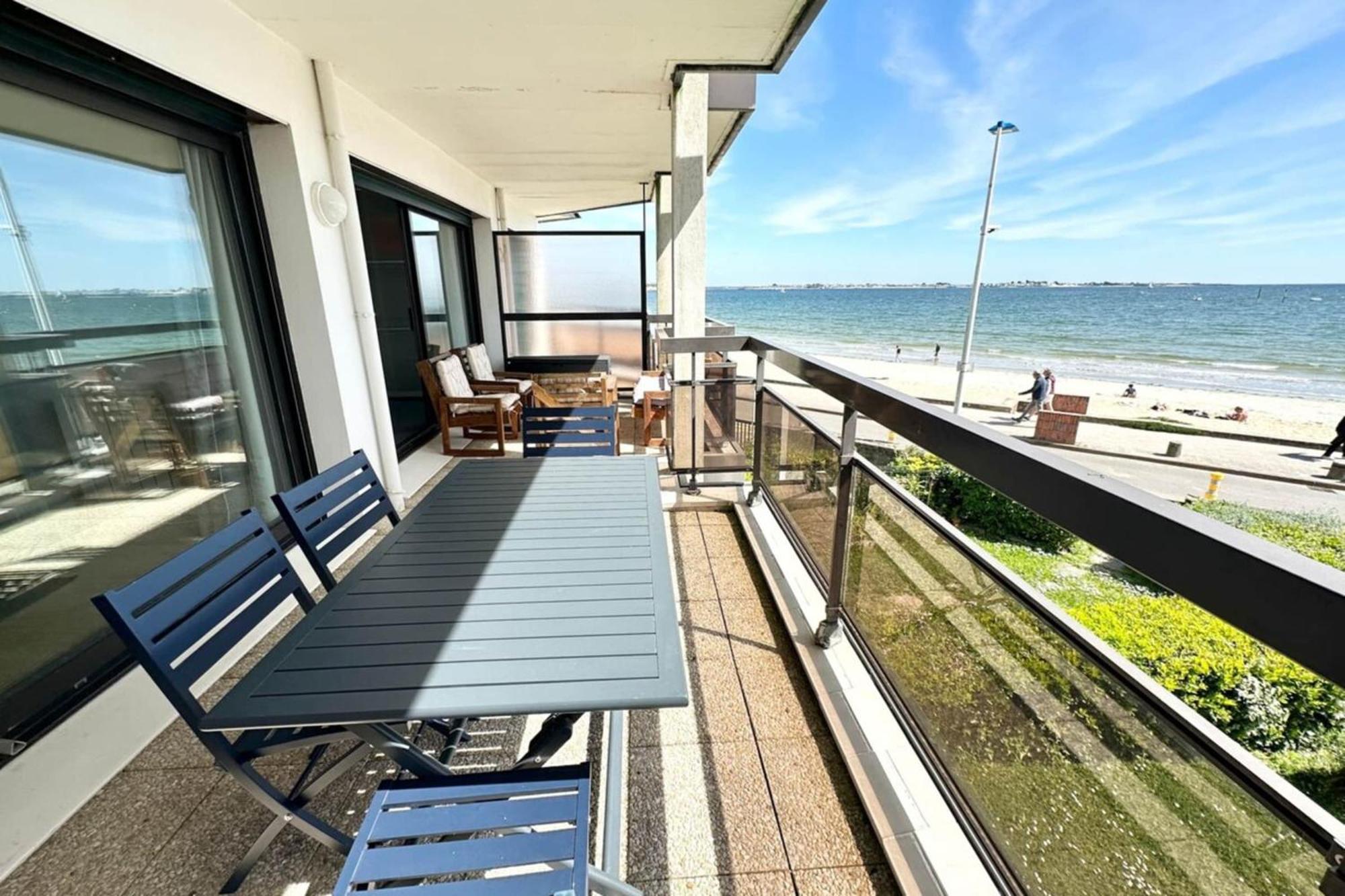 Appartement LUXURY ! T3 Vue océan imprenable 180 à Larmor-Plage Extérieur photo