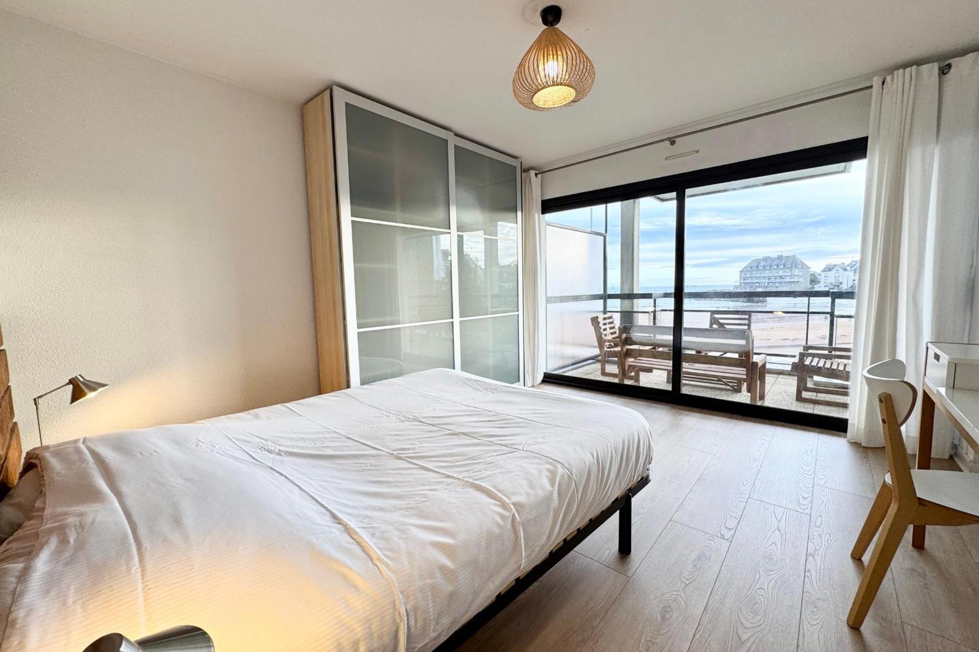 Appartement LUXURY ! T3 Vue océan imprenable 180 à Larmor-Plage Extérieur photo